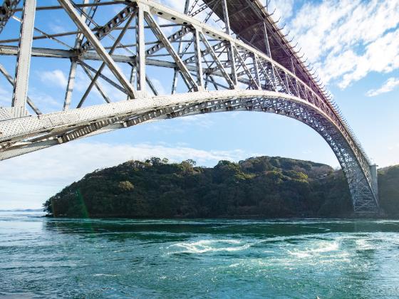 【日帰り/添乗員同行/博多駅発着】 2026.10月~2027.2月発 <22名様限定募集> 人気観光列車ふたつ星4047と豪華列車36ぷらす3 くつろぎの日帰り列車旅3
